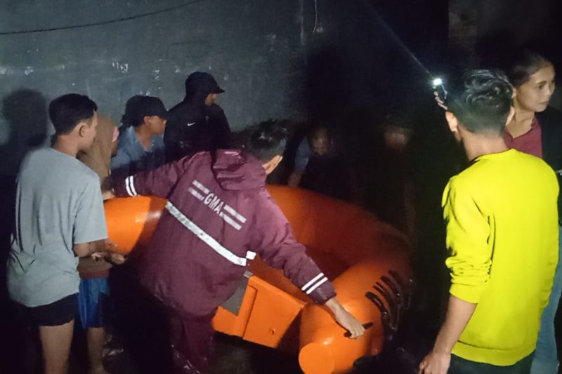 BPBD Garut fokus evakuasi warga dari banjir BPBD Garut fokus evakuasi warga dari banjir