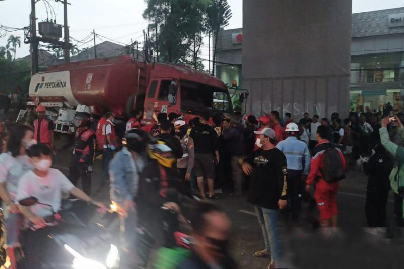 KNKT investigasi kecelakaan maut di Bekasi KNKT investigasi kecelakaan maut di Bekasi