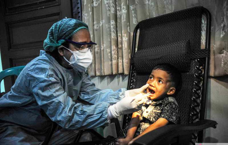 Ajak anak ke dokter gigi pertama kali jangan saat sakit Ajak anak ke dokter gigi pertama kali jangan saat sakit