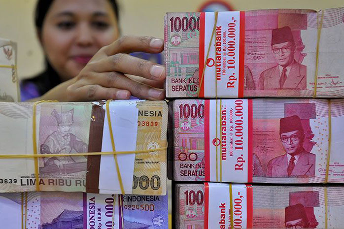 Rupiah Senin pagi melemah 4 poin