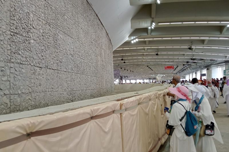 Jamaah haji banyak kelelahan di jalur Jamarat