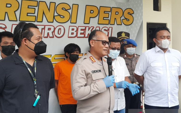 Polres Bekasi tangkap penyiram air keras ke anak, istri, dan mertua