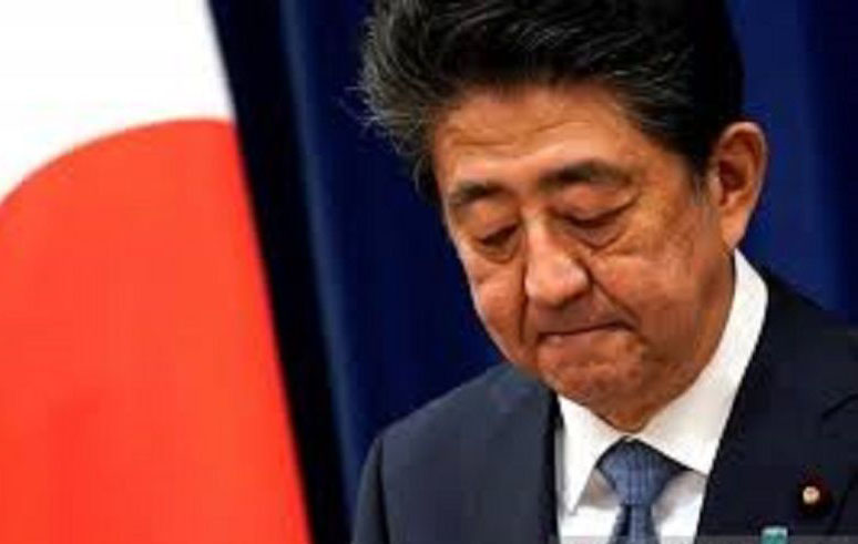 Mantan PM Jepang Shinzo Abe diduga ditembak