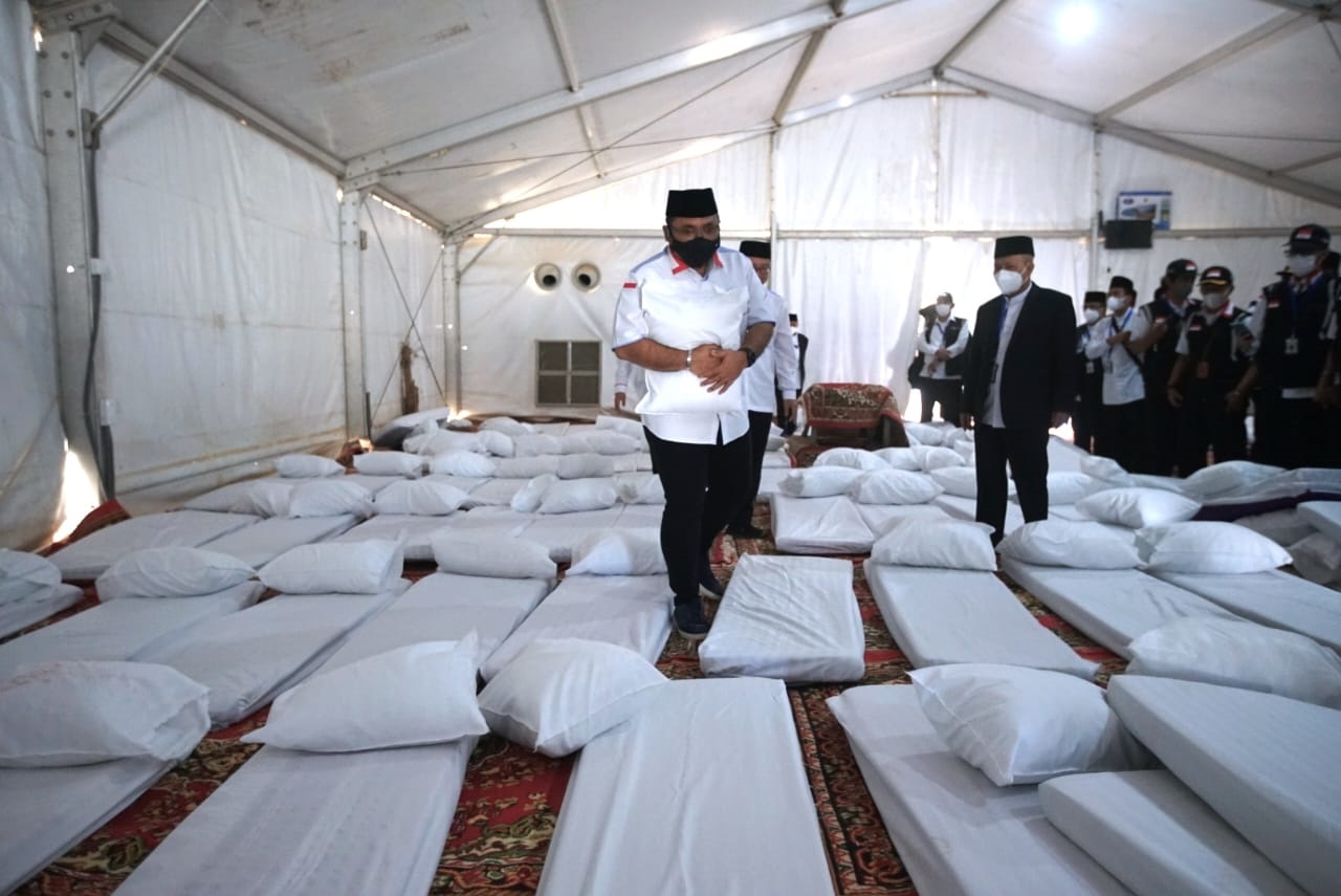 Tenda Arafah semakin nyaman dengan kasur Tenda Arafah semakin nyaman dengan kasur