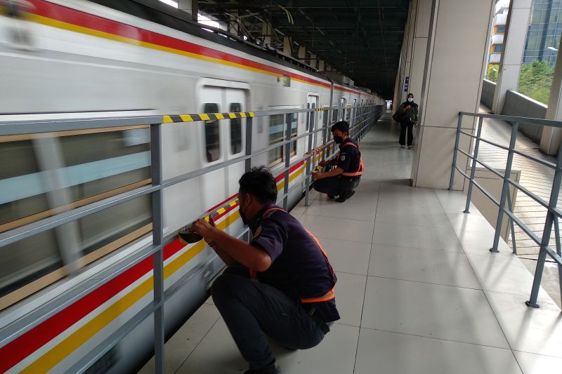 Stasiun BNI City siap digunakan untuk naik turun penumpang KRL Stasiun BNI City siap digunakan untuk naik turun penumpang KRL