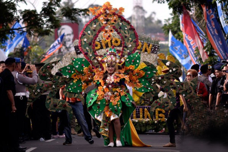 Lima negara sahabat ikut Tomohon International Flower Festival Lima negara sahabat ikut Tomohon International Flower Festival