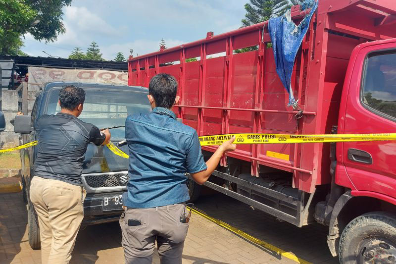 Bareskrim tangkap 14 pelaku penyalahgunaan LPG subsidi di Pulogebang Bareskrim tangkap 14 pelaku penyalahgunaan LPG subsidi di Pulogebang