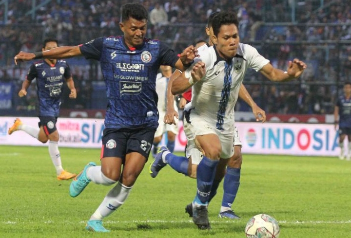 Laga Liga 1 digelar malam demi penonton