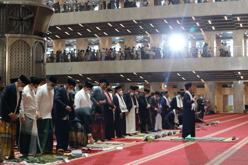 Presiden Jokowi laksanakan salat Iduladha di Masjid Istiqlal Presiden Jokowi laksanakan salat Iduladha di Masjid Istiqlal