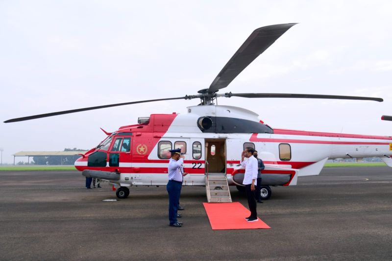 Presiden Joko Widodo bertolak ke Subang Presiden Joko Widodo bertolak ke Subang