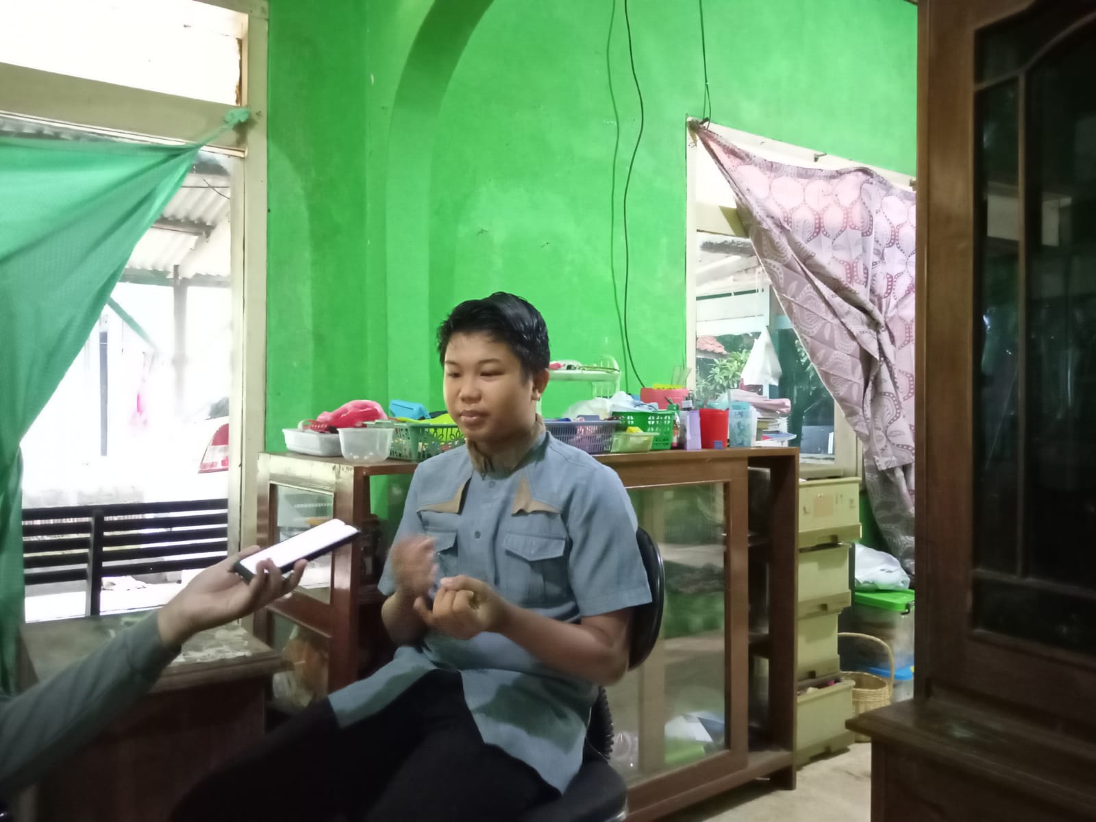 Anak pedagang kelontong di Majalengka, raih beasiswa untuk kuliah di Rusia Anak pedagang kelontong di Majalengka, raih beasiswa untuk kuliah di Rusia