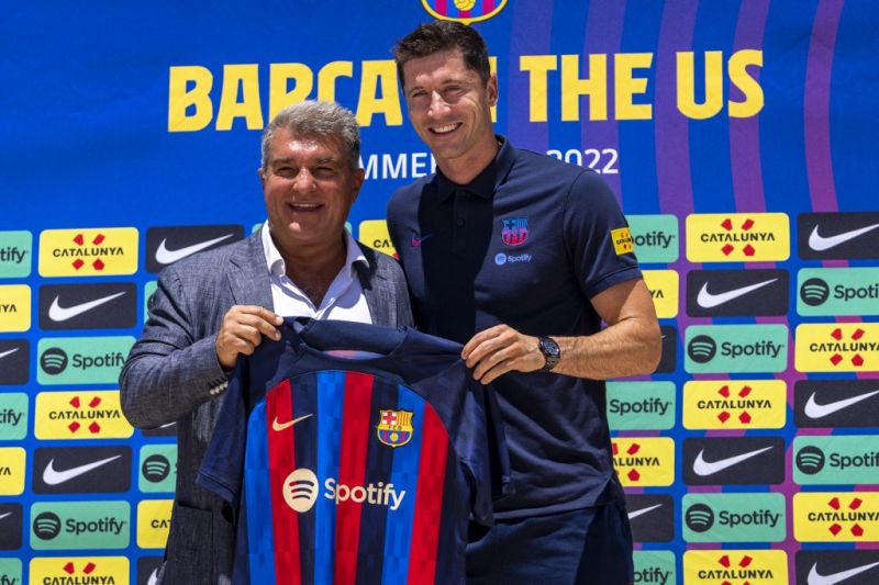 Lewandowski mengaku senang dan nikmati tantangan baru di Barcelona Lewandowski mengaku senang dan nikmati tantangan baru di Barcelona