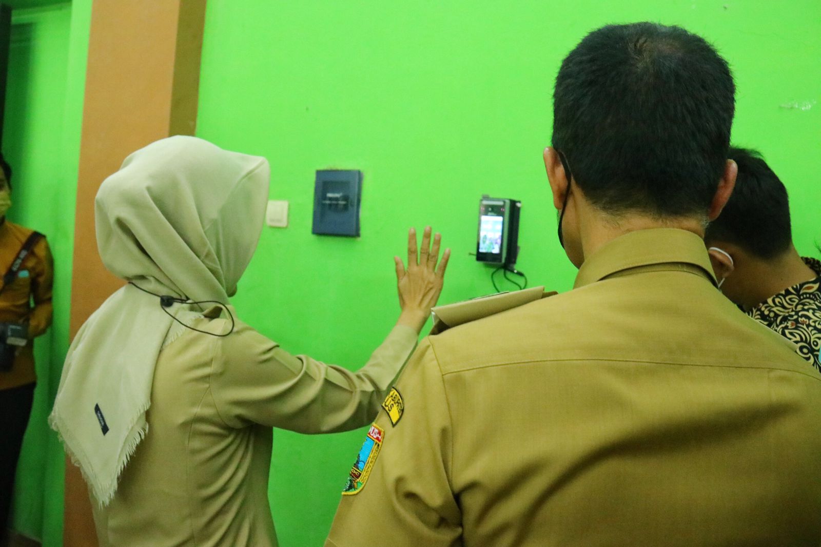 Tingkatkan disiplin perangkat desa, Pemkab Kudus launching absensi elektronik Tingkatkan disiplin perangkat desa, Pemkab Kudus launching absensi elektronik