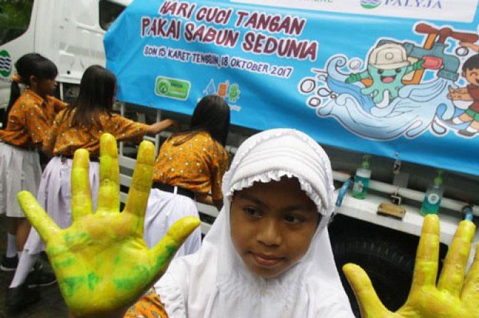Jakbar minta warga konsumsi makanan dan minuman matang cegah hepatitis Jakbar minta warga konsumsi makanan dan minuman matang cegah hepatitis