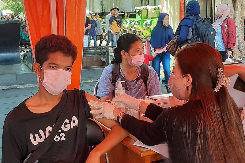 Pemkot Jakbar catat dua lokasi zona merah COVID-19 di Kembangan Pemkot Jakbar catat dua lokasi zona merah COVID-19 di Kembangan