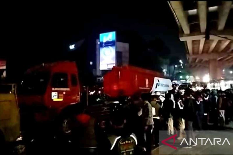 Polisi tetapkan dua tersangka kecelakaan maut truk tangki Pertamina Polisi tetapkan dua tersangka kecelakaan maut truk tangki Pertamina