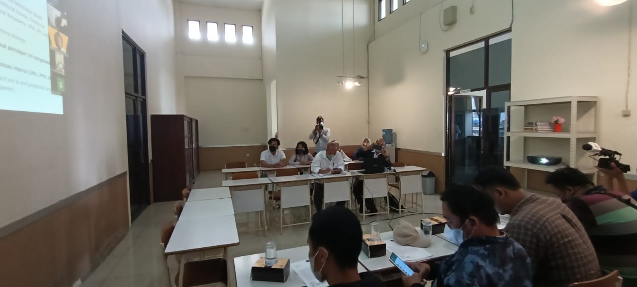 23 tim dosen UB dapat hibah matching fund sebesar Rp11 miliar 23 tim dosen UB dapat hibah matching fund sebesar Rp11 miliar