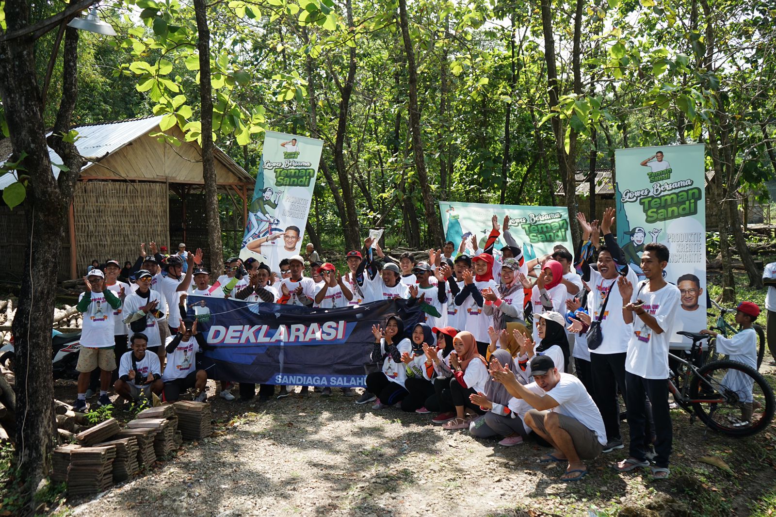 Millenial Bojonegoro dukung Sandiaga maju Pilpres 2024 Millenial Bojonegoro dukung Sandiaga maju Pilpres 2024