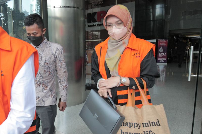 KPK sita aset senilai Rp60 miliar kasus pencucian uang Puput Tantriana KPK sita aset senilai Rp60 miliar kasus pencucian uang Puput Tantriana