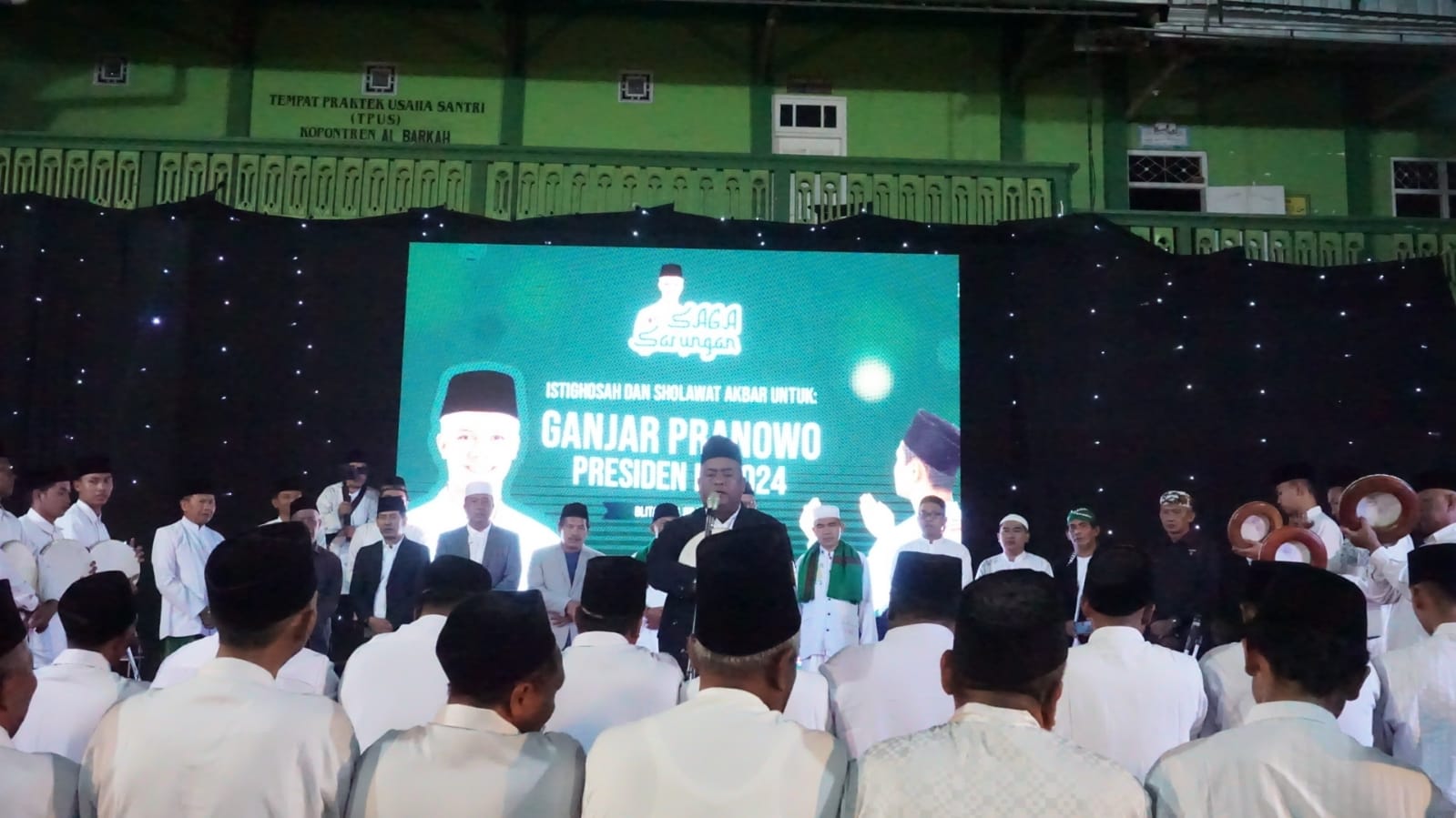 Di Blitar, istighosah dan salawat akbar ribuan santri bersama Sahabat Ganjar 