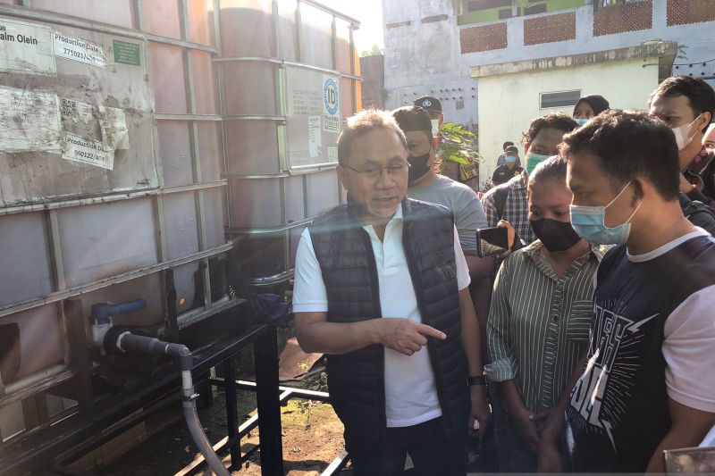 Kemendag klaim harga minyak goreng curah Rp14 ribu per liter Kemendag klaim harga minyak goreng curah Rp14 ribu per liter