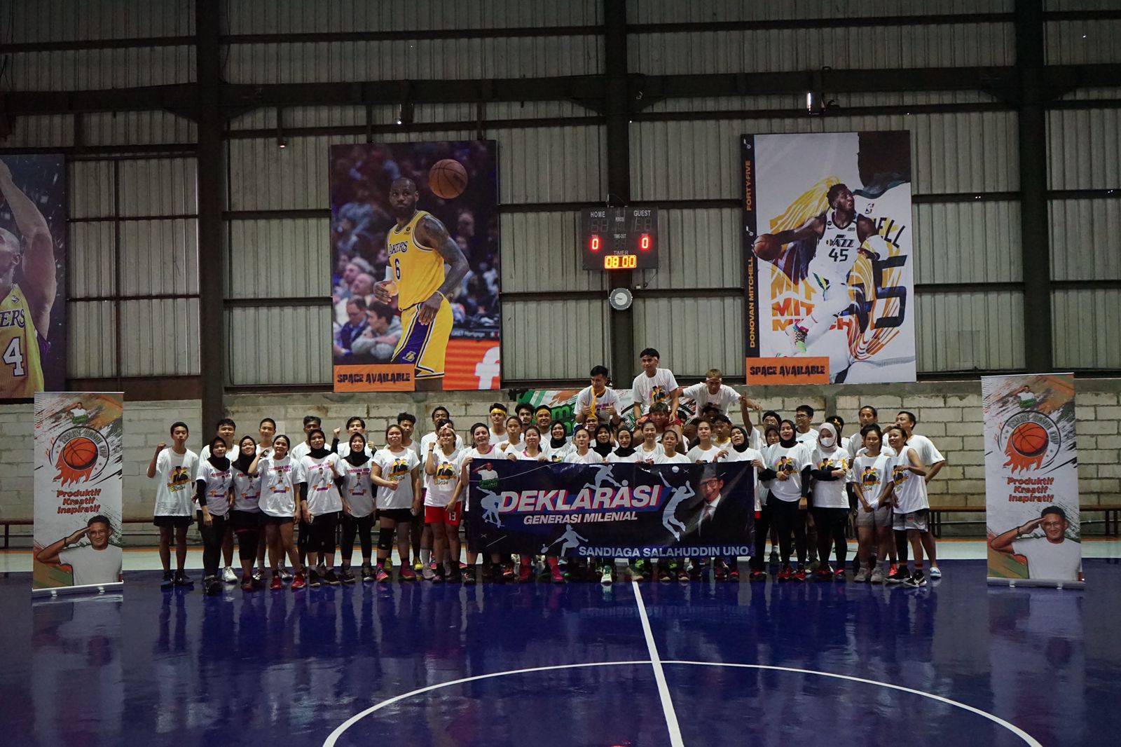 Ikuti lomba basket dan futsal, millenial Bekasi dukung Sandiaga maju Pilpres 2024