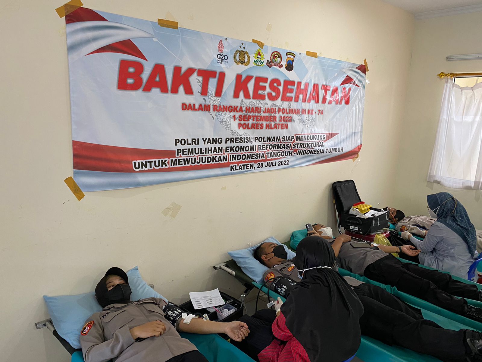 Sambut HUT Polwan, personel Polres Klaten gelar donor darah Sambut HUT Polwan, personel Polres Klaten gelar donor darah