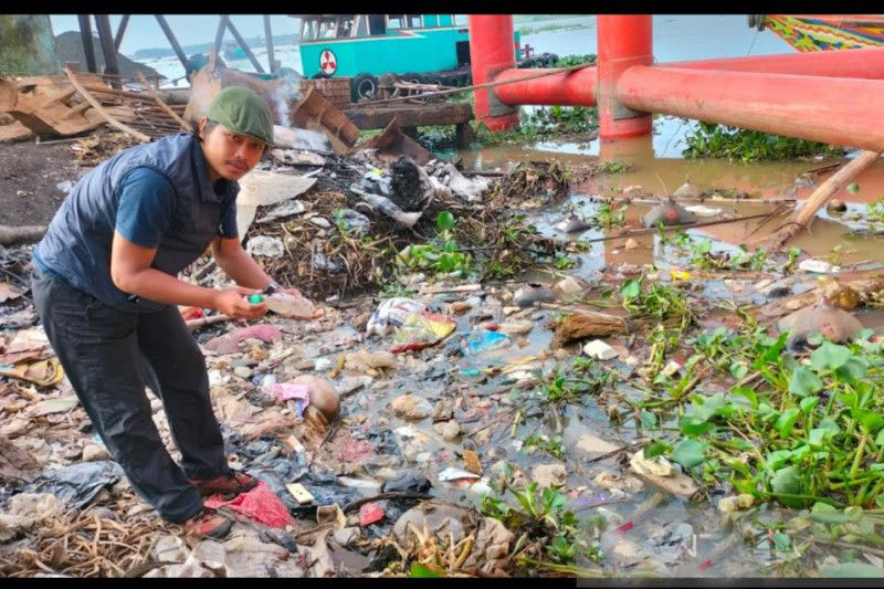 Tim ESN temukan indikasi pencemaran Sungai Musi semakin parah Tim ESN temukan indikasi pencemaran Sungai Musi semakin parah