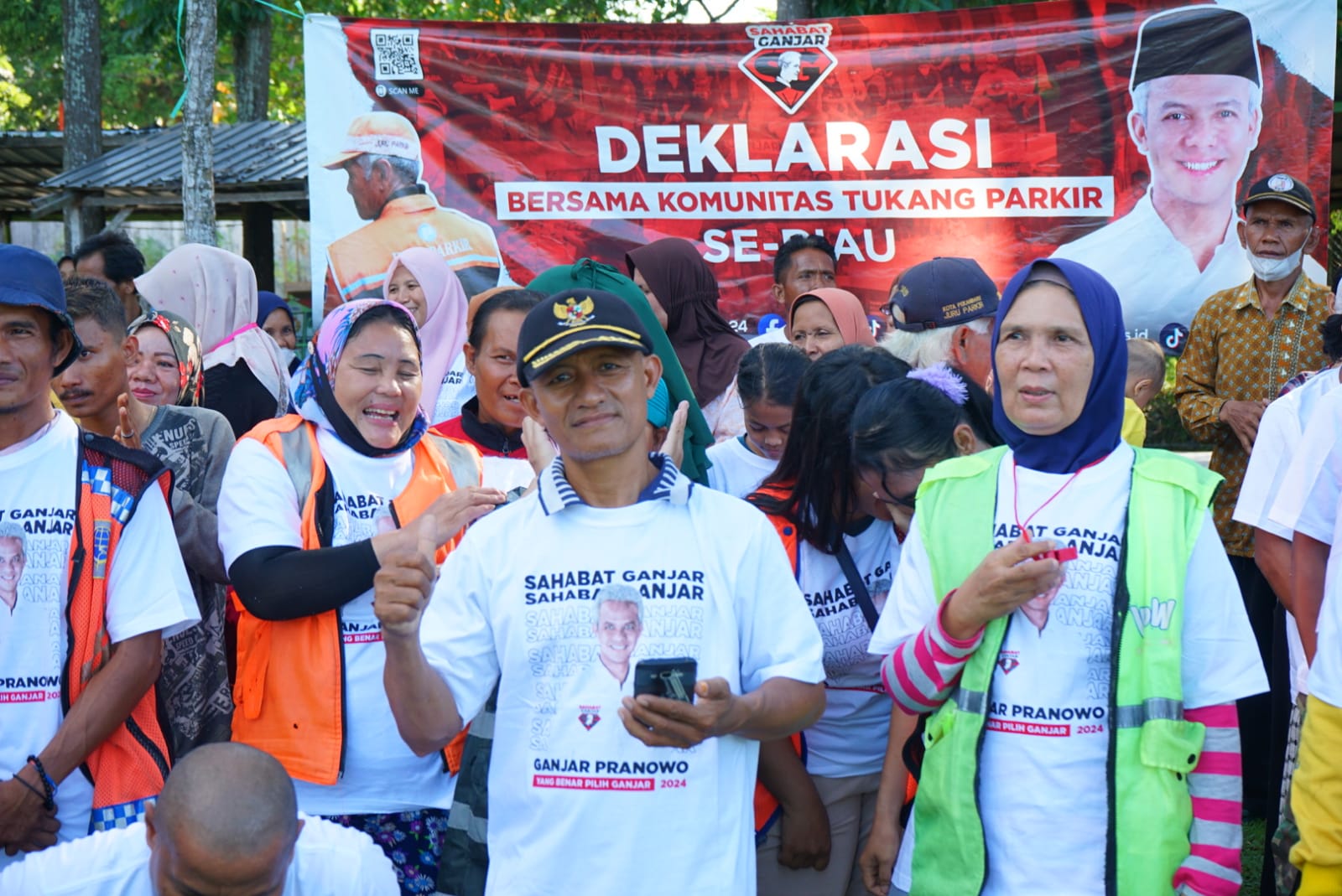 Deklarasi unik dari Riau, Depok dan Banten untuk Ganjar Pranowo Deklarasi unik dari Riau, Depok dan Banten untuk Ganjar Pranowo