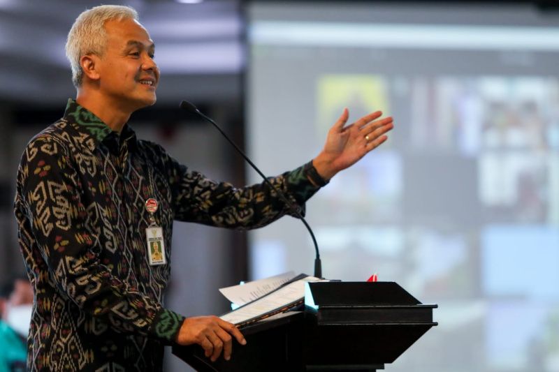 Ganjar peringatkan kepala sekolah jauhi KKN Ganjar peringatkan kepala sekolah jauhi KKN