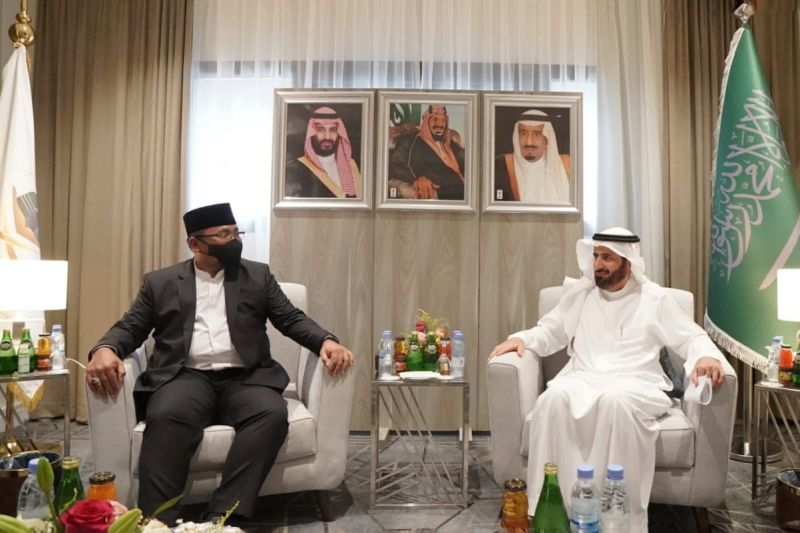Menag bertemu Menteri Saudi bahas persiapan awal haji 2023 Menag bertemu Menteri Saudi bahas persiapan awal haji 2023