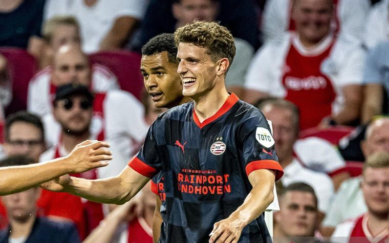 PSV raih trofi Johan Cruijff Schaal usai tundukkan Ajax 5-3