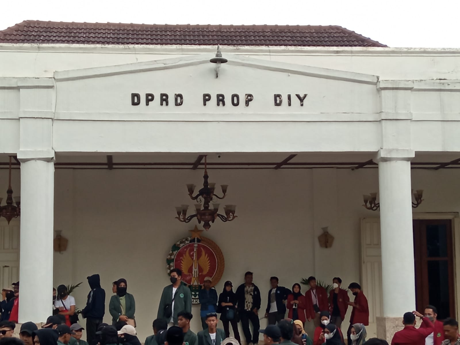 Rusuh di Babarsari, Sleman, DPRD DIY minta aparat proses hukum pelaku kekerasan Rusuh di Babarsari, Sleman, DPRD DIY minta aparat proses hukum pelaku kekerasan