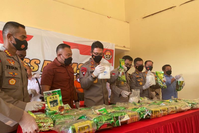 Polda gagalkan penyelundupan 47 kilogram sabu-sabu di perbatasan Polda gagalkan penyelundupan 47 kilogram sabu-sabu di perbatasan