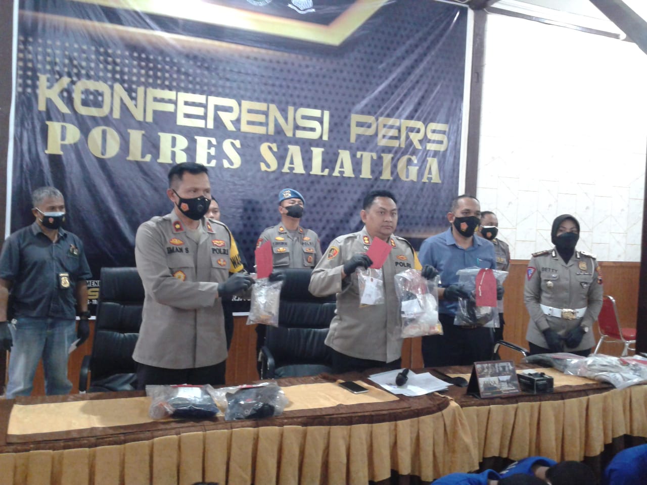 Edarkan pil Yarindu, Sincan ditangkap satnarkoba Polres Salatiga