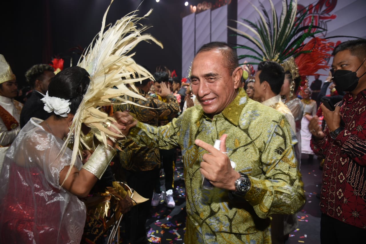 Gubernur dan Kapolda dukung tim Sumut di Festival Nusantara Gemilang 2022 Gubernur dan Kapolda dukung tim Sumut di Festival Nusantara Gemilang 2022