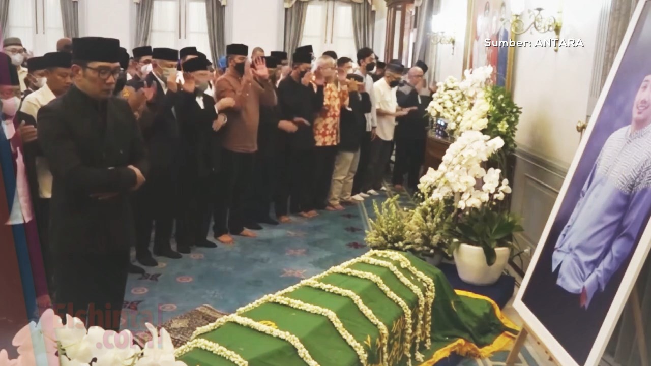 Jenazah Eril akan dimakamkan di makam keluarga Ridwan Kamil Jenazah Eril akan dimakamkan di makam keluarga Ridwan Kamil