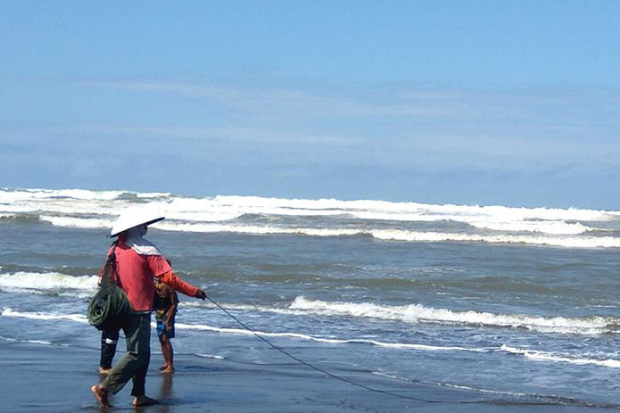 BMKG: Waspadai gelombang 6 meter di Samudra Hindia selatan Jateng-DIY