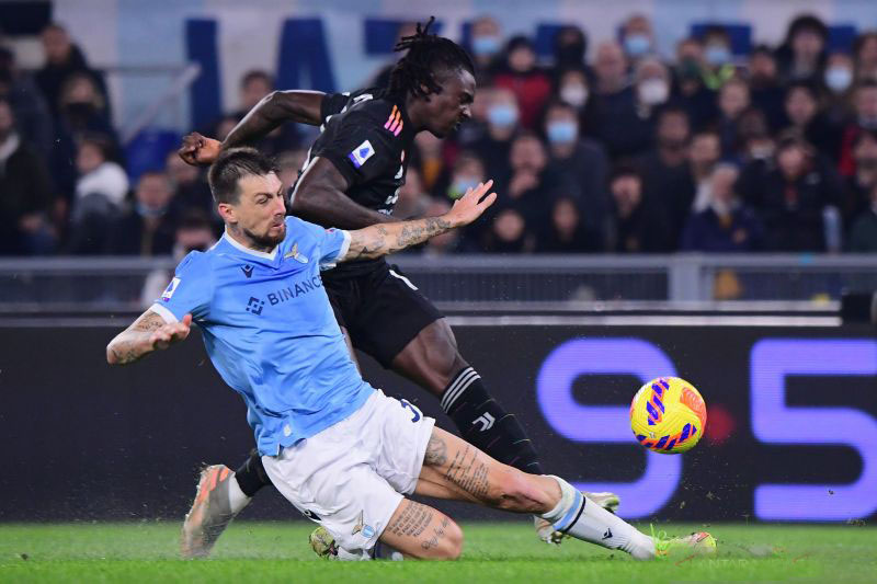 Francesco Acerbi diminati beberapa klub Liga Italia Francesco Acerbi diminati beberapa klub Liga Italia
