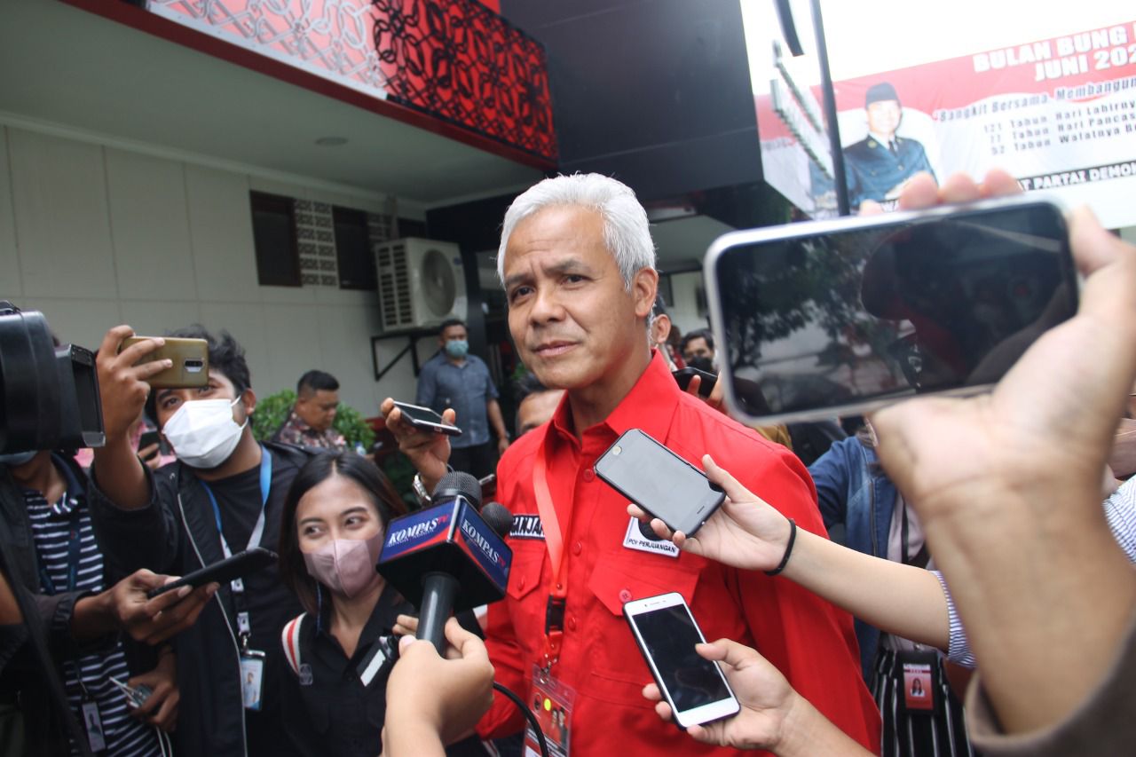 Diusulkan jadi capres oleh Nasdem, Ganjar: Saya PDI Perjuangan! Diusulkan jadi capres oleh Nasdem, Ganjar: Saya PDI Perjuangan!