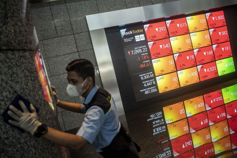 IHSG Rabu dibuka melemah 18,68 poin