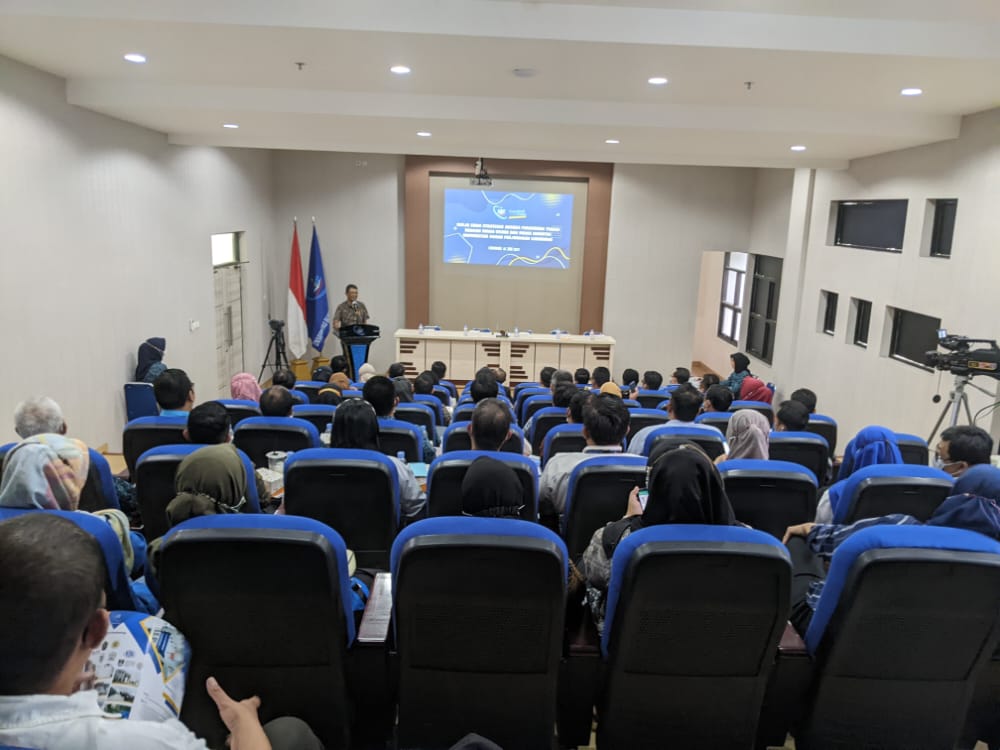 Banyak pengangguran di Karawang, pengusaha dan Kampus UBP tawarkan solusi ini Banyak pengangguran di Karawang, pengusaha dan Kampus UBP tawarkan solusi ini
