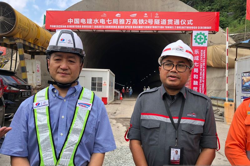 Proyek kereta cepat tingkatkan hubungan diplomatik Indonesia-China Proyek kereta cepat tingkatkan hubungan diplomatik Indonesia-China