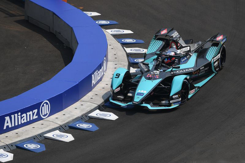 Mitch Evans juarai Jakarta E-Prix 2022