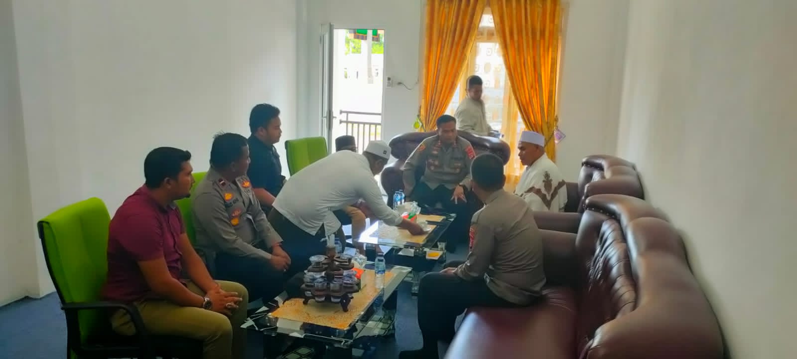 Kapolres Aceh Jaya minta dukungan ulama untuk jaga kamtibmas Kapolres Aceh Jaya minta dukungan ulama untuk jaga kamtibmas