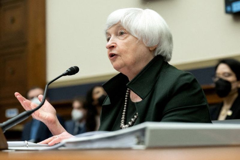 Yellen katakan dia salah tentang inflasi, Biden dukung tindakan Fed