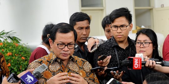 Desakan reshuffle, Istana: Mau besok atau lusa itu kewenangan Presiden Desakan reshuffle, Istana: Mau besok atau lusa itu kewenangan Presiden