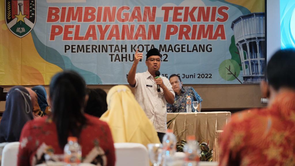 Wali Kota Aziz ajak ASN komitmen berikan pelayanan prima kepada masyarakat Wali Kota Aziz ajak ASN komitmen berikan pelayanan prima kepada masyarakat