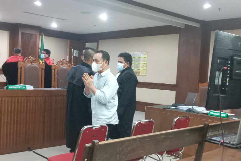 Penyuap Bupati nonaktif Langkat dituntut 2,5 tahun penjara Penyuap Bupati nonaktif Langkat dituntut 2,5 tahun penjara