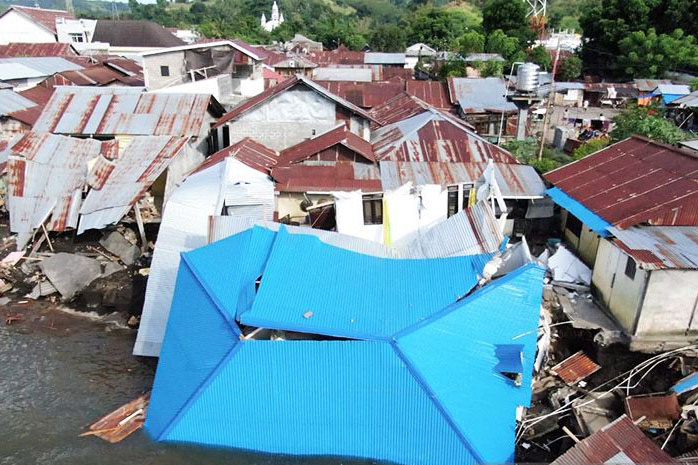 Huntara bagi korban abrasi di Minahasa Selatan ditargetkan siap 5 Juli Huntara bagi korban abrasi di Minahasa Selatan ditargetkan siap 5 Juli